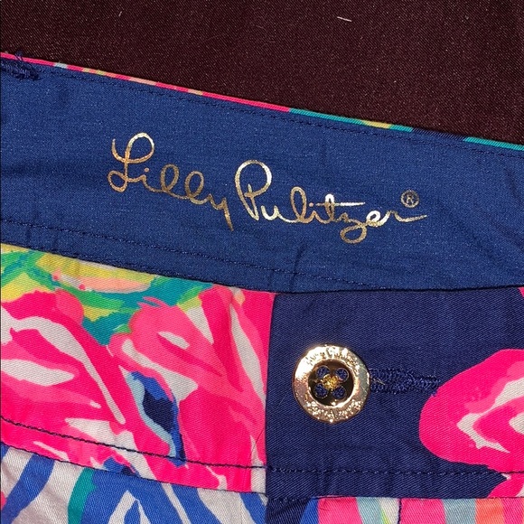 Shorts - Picture 3 of 6